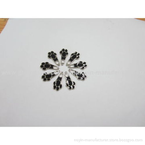 zipper pull tabs with footprint shaped, black color hot sale, OEM welcomed